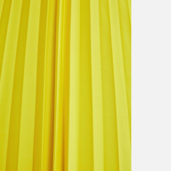 NEW Zara Yellow Pleated Camisole Dress Size Small - Picture 4 of 10